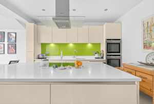 Photo 10- click for photo gallery